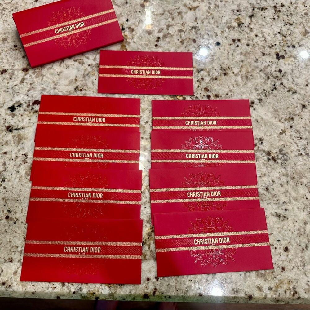 NWT DIOR Red Lucky Money Envelopes Set